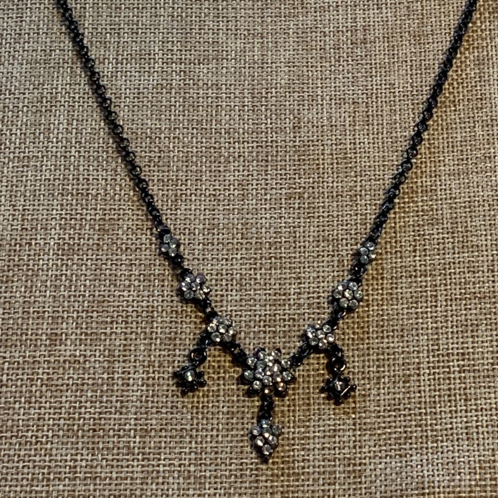 Claire’s pendant necklace